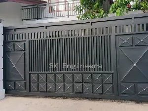 gril-gates